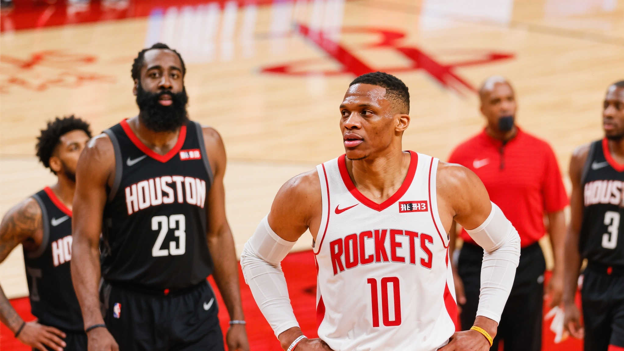 随着本赛季常规赛的逐渐接近尾声，休斯顿火箭队的未来